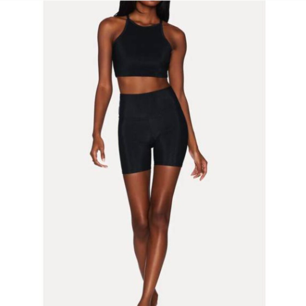 BEACH RIOT Bike Short Black Size Medium NWOT